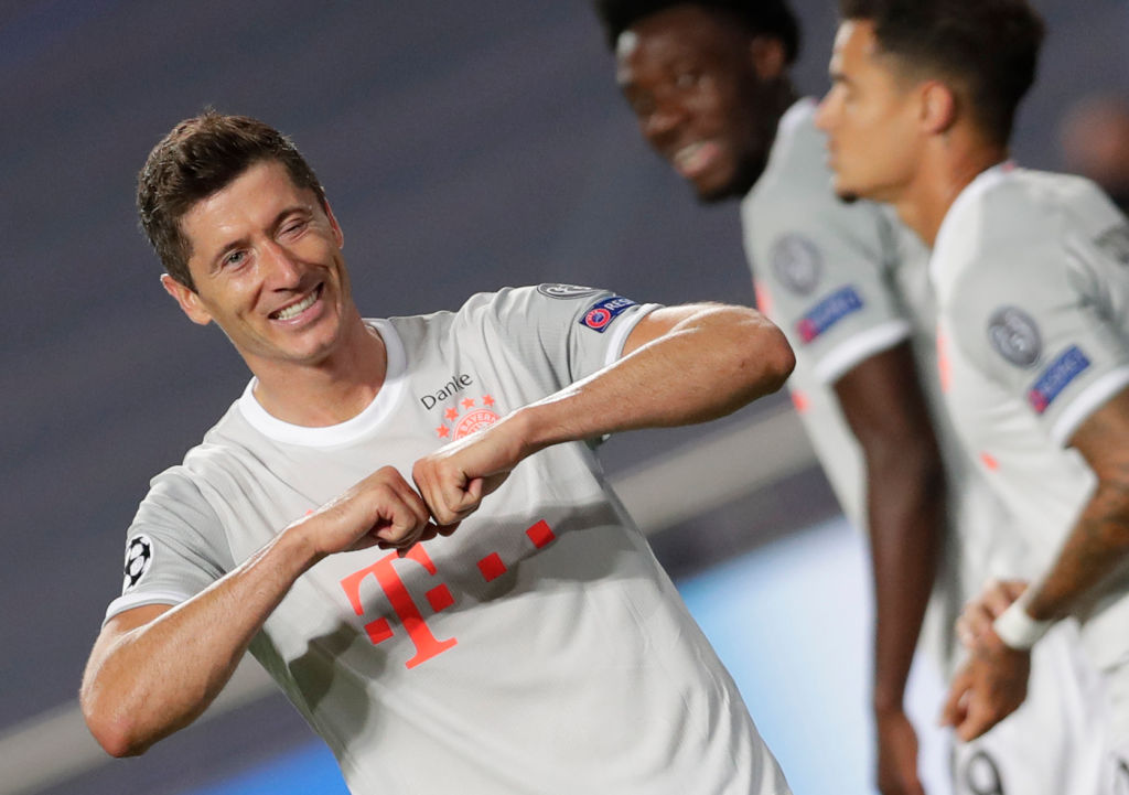 BBCMOTD's tweet photo. Bayern Munich are the first team to score eight goals in a Champions League knockout match.

By that logic, Barcelona are the first to concede eight.

#BarcaBayern #bbcfootball #UCL https://t.co/DCBohcrlHz