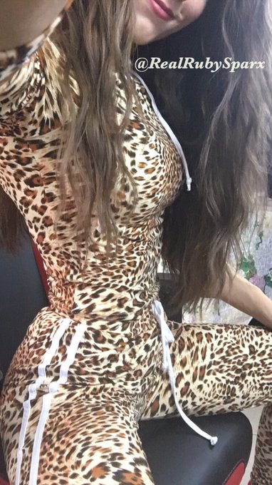 On cam now https://t.co/YFgcPIKiuG @MyFreeCams @MyFreeCamsLive #MFC #myfreecams https://t.co/xQMIifG<a class="tags" href="/tag/myfreecams">@myfreecams</a><a href="/tag/myfreecams"class="tags"><span>#myfreecams</span></a><a href="/tag/mfc"class="tags"><span>#mfc</span></a>