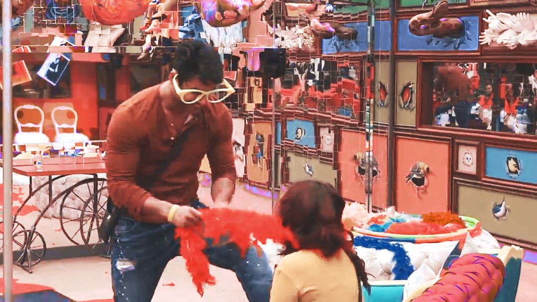 A man Between Such A Stressful world Of A small BB house Got A Sight of Relief When the chubby n cutie Shehnaaz Helped him out to explore his best side , which is loved by all. The reason he said , " Shehnaaz aapko Aapke Ander ke Sabse Khoobsurat Insaan se Milwati Hai".