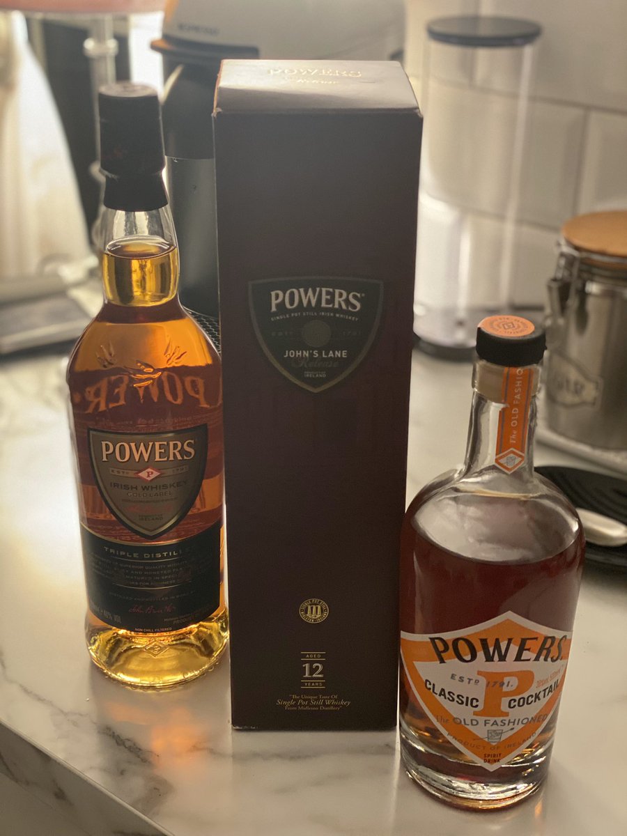 richarddaly's tweet photo. #fridaynightsips but what to choose :-) https://t.co/v0z1o14ar5