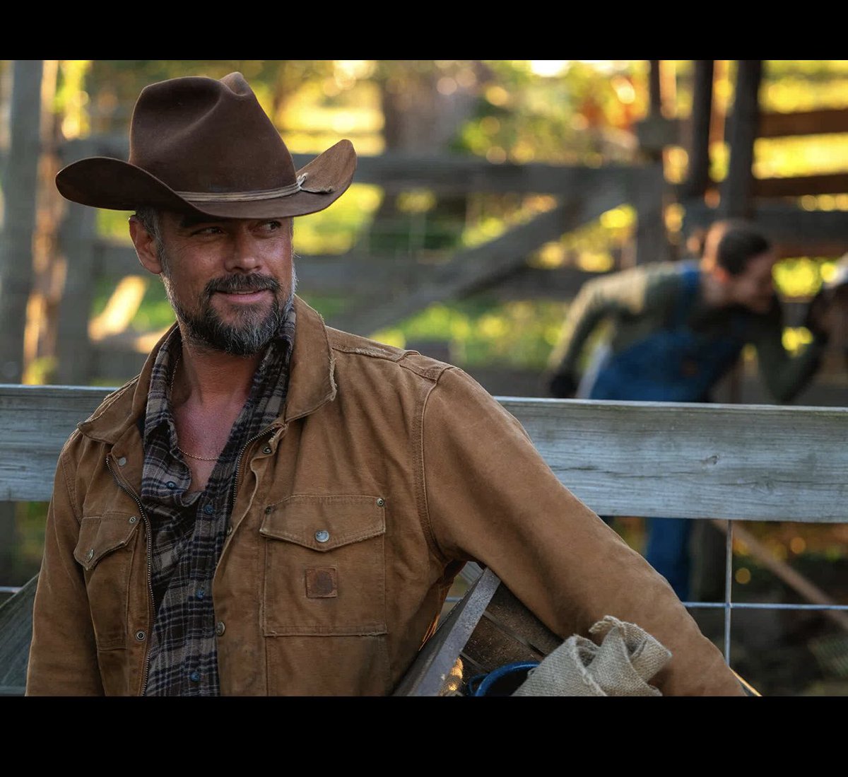 tbonesmoma's tweet photo. Why are we not discussing @joshduhamel cowboy dad-bod in #thelosthusband on @netflix 
I’m moving to Texas ASAP and buying a goat farm! https://t.co/3vqFfFDnzR