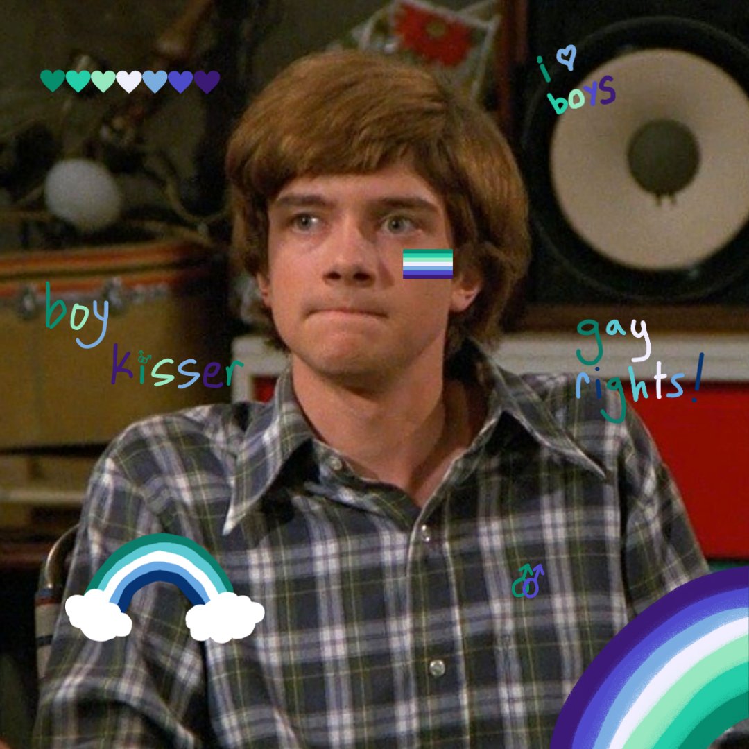 eric forman- not long ago id chant bi eric but ive been thinking and ive come to the conclusion that hes a homophobic gay man :( so idk BISEXUAL or GAY ERIC both are valid asf