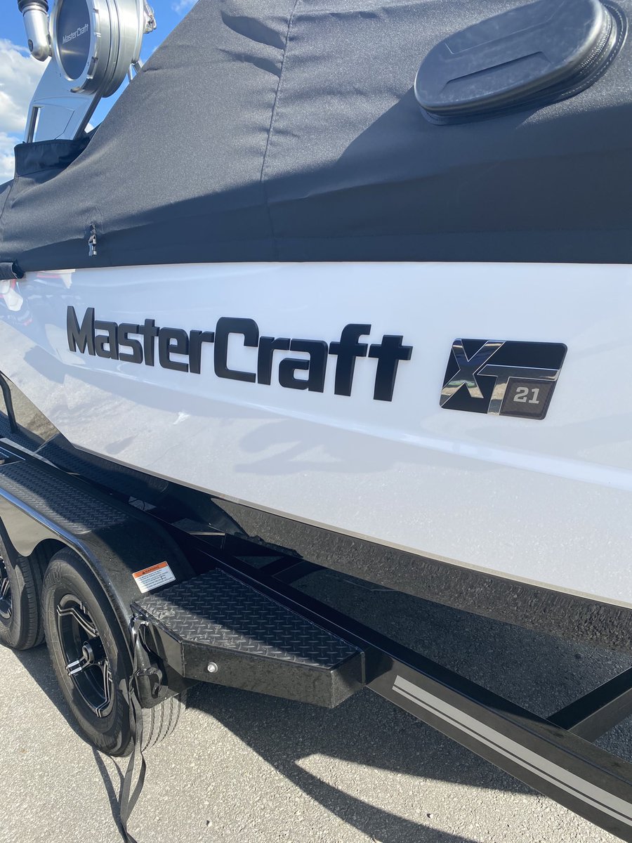 First custom ⁦<a href="/mcboatcompany/">MasterCraft Boats</a>⁩ 2021 build ⁦from ⁦<a href="/OrleansBoatWorl/">Orleans Boat World</a>⁩ . delivered a few weeks back.