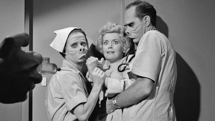 Chaz_Grach's tweet photo. For #TheFirstTimeInYears I started watching Twilight Zone episodes again so I can see what else is going to happen to the country this year. https://t.co/UPq5hPCGIG
