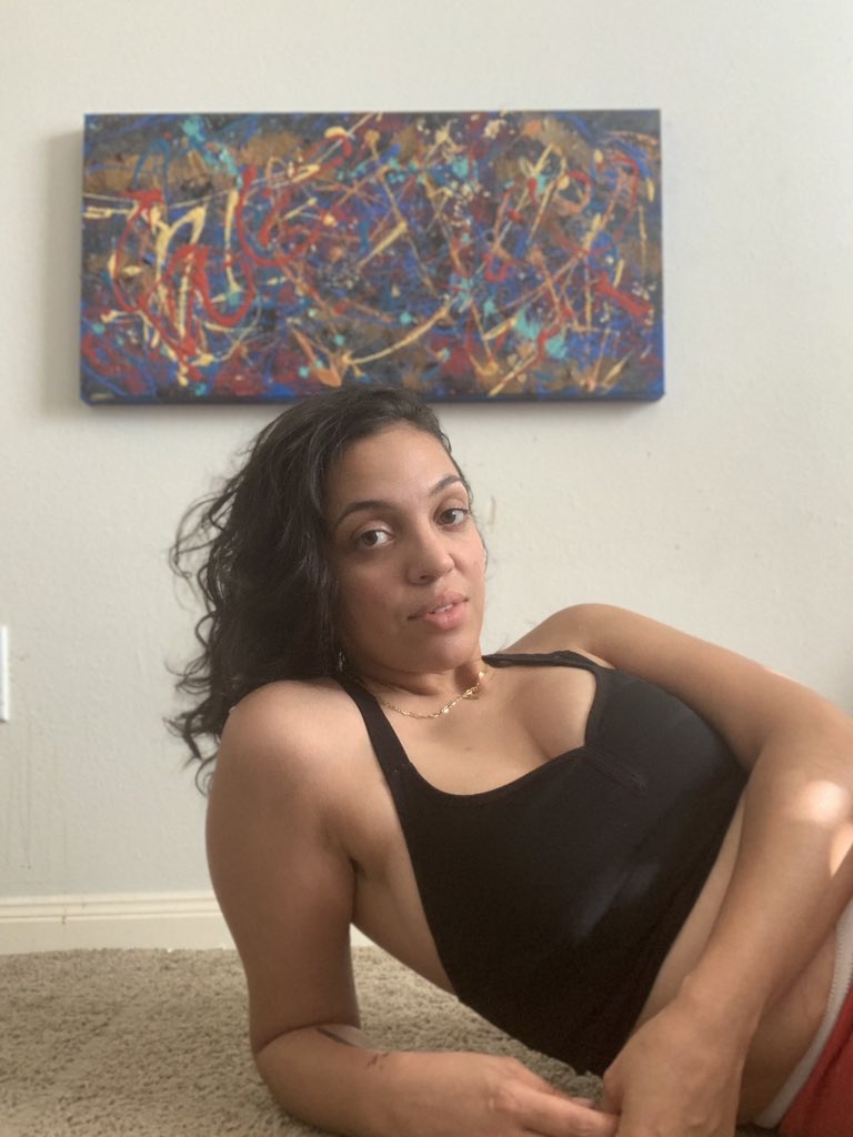 art_by_irene's tweet photo. “I’m Irene a Puerto Rican painter based out of Houston, TX. I have to children &amp; want to teach them they can do anything they put their mind to. Do you mind sharing my art so I’m one step closer to my dreams?” https://t.co/1qpw1x4Wed