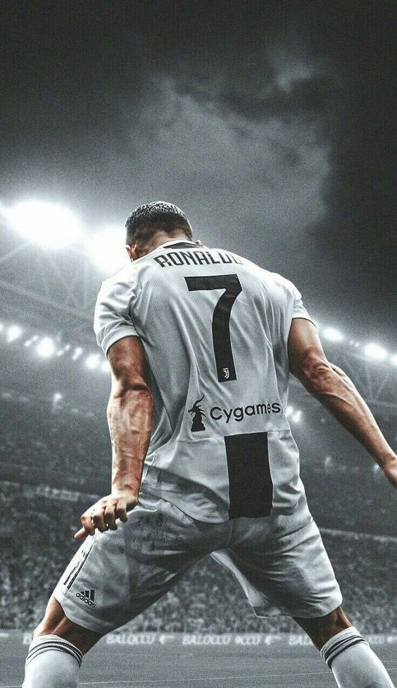 TransferSesi_'s tweet photo. Ronaldo > Bayern München+Messi aksini iddia eden çıksın artık 🤪 https://t.co/CnIgjV24ZB