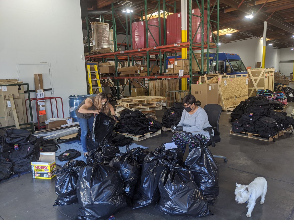 lahf1997's tweet photo. Last week was an awesome week for the Lend A Hand Foundation. This week, we continued our work with the help of our fabulous partners as we delivered more backpacks. Thank you @BlaisdellsBiz and @ConvoyofHope for your help.
#lahf1997 #lendahandfoundation https://t.co/0hW5WQ6sCY