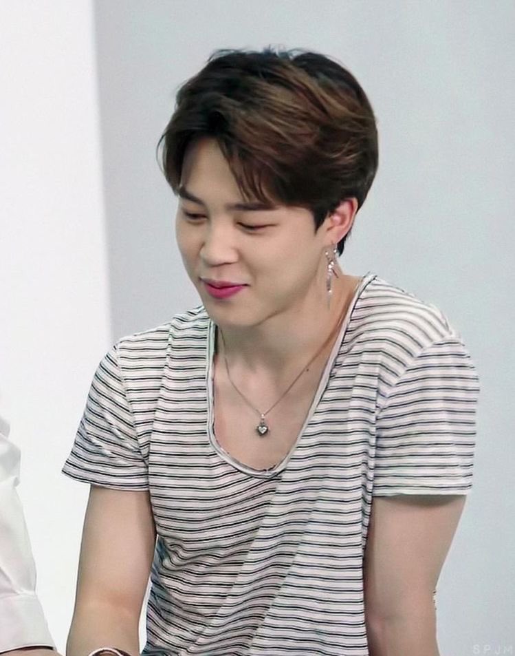 jimin’s exposed chest ; a thread