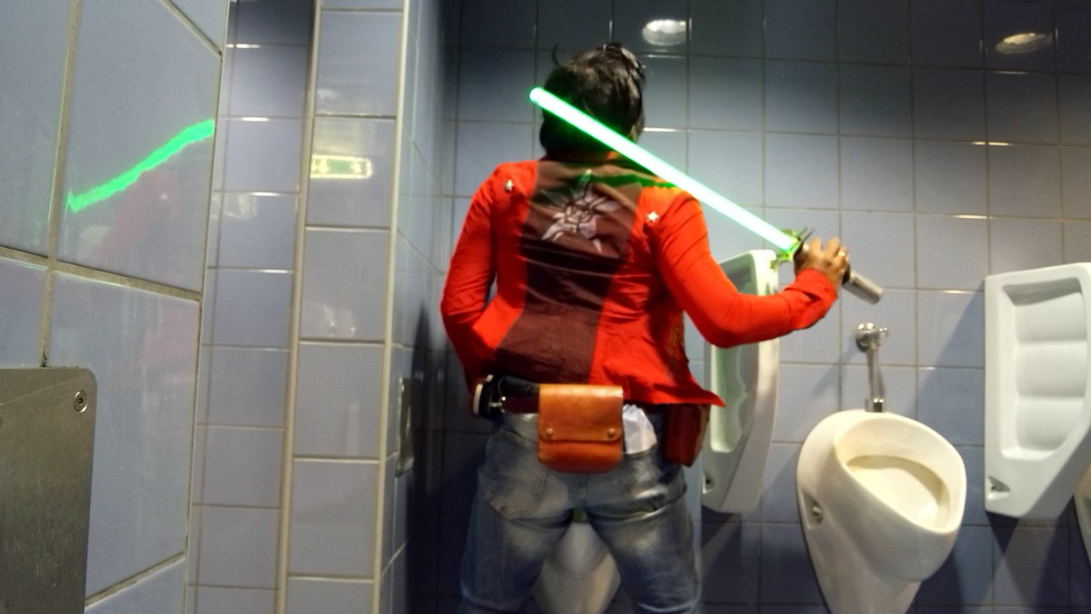 JINKOS_COSPLAY's tweet photo. While we wait for the release of our new @suda_51 game, No More Heroes 3, let's do a dutiful save in the toilet!
How far am I going to start climbing the Galactic rankings, my dear Sylvia?
#nomoreheroes3 #nmhcosplay #jinko91 #savepoint #goichisuda51 #NMH3 #travistouchdown #toilet https://t.co/hYEXjp15rv