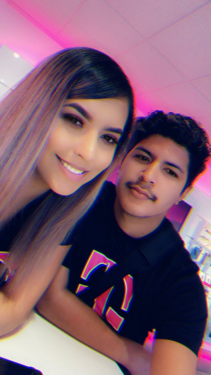Edubvanessa's tweet photo. Throwback to last year with Moises, He helped me grow so much❤️ https://t.co/zqNQ56VQCH