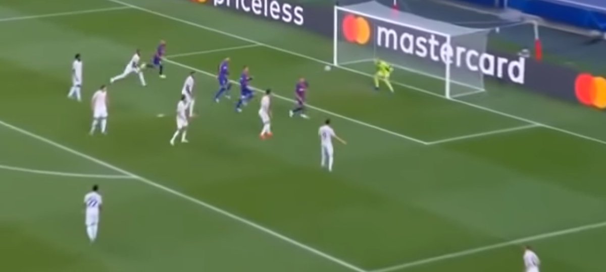 5) We didn't utilise our chances:Yes, we didn't have many chances in the game but there was this vital chance which had come from a Messi cross and even the slightest of touch would have got us a goal. You cannot miss such opportunities.