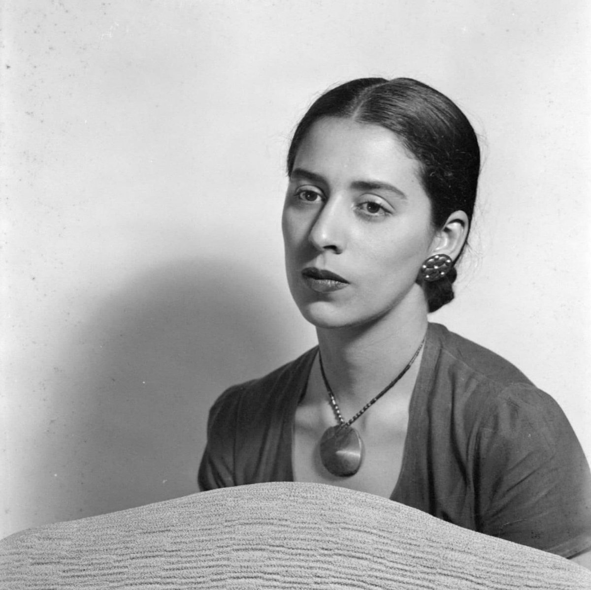 hotegallery's tweet photo. Rest in Power, Queen.
Luchita Hurtado 1920-2020 https://t.co/KHxsz9ZAdM