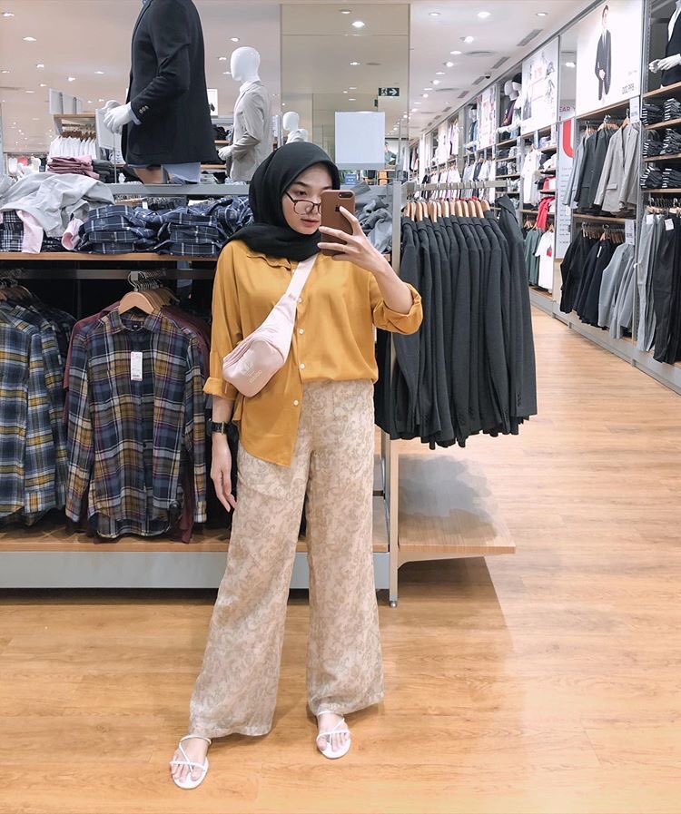 You want to grab a few things from the mall? Your fit?