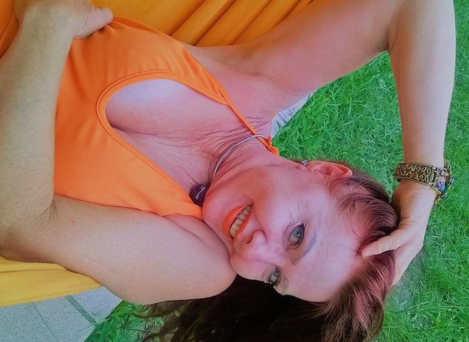 Boa noite aos meus amados f&atilde;s!!!💓💓 Sem maquiagem,sem photoshop!!! https://t.co/Ihzjmnr6E9