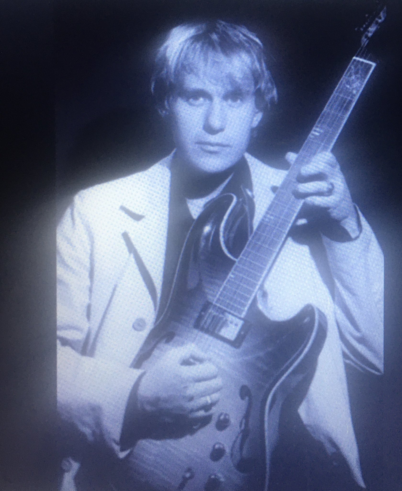 Kevin Cadogan cumple 50 años hoy, el mismo día que cumples años tu!!! Happy Birthday!!!   