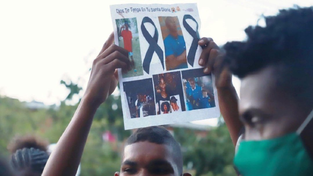 no pronunciaron de las mujeres de comunidades negras y afros. Todas las babosas no dejaban de la vaina Diomedez y fue condenado y eso historia patria pero no pronunciamientos de nuestros jóvenes mas humildes, es movimiento de mierda inservible estilista y clasicista.