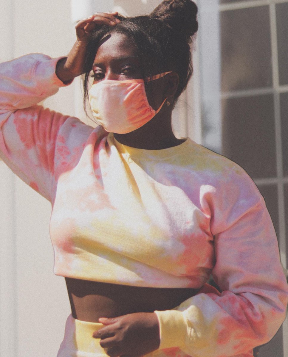 eliseosafo's tweet image. Did someone say BLACK OWNED tie dye company👀👀 I’m doing a giveaway on my Instagram so go over there lol