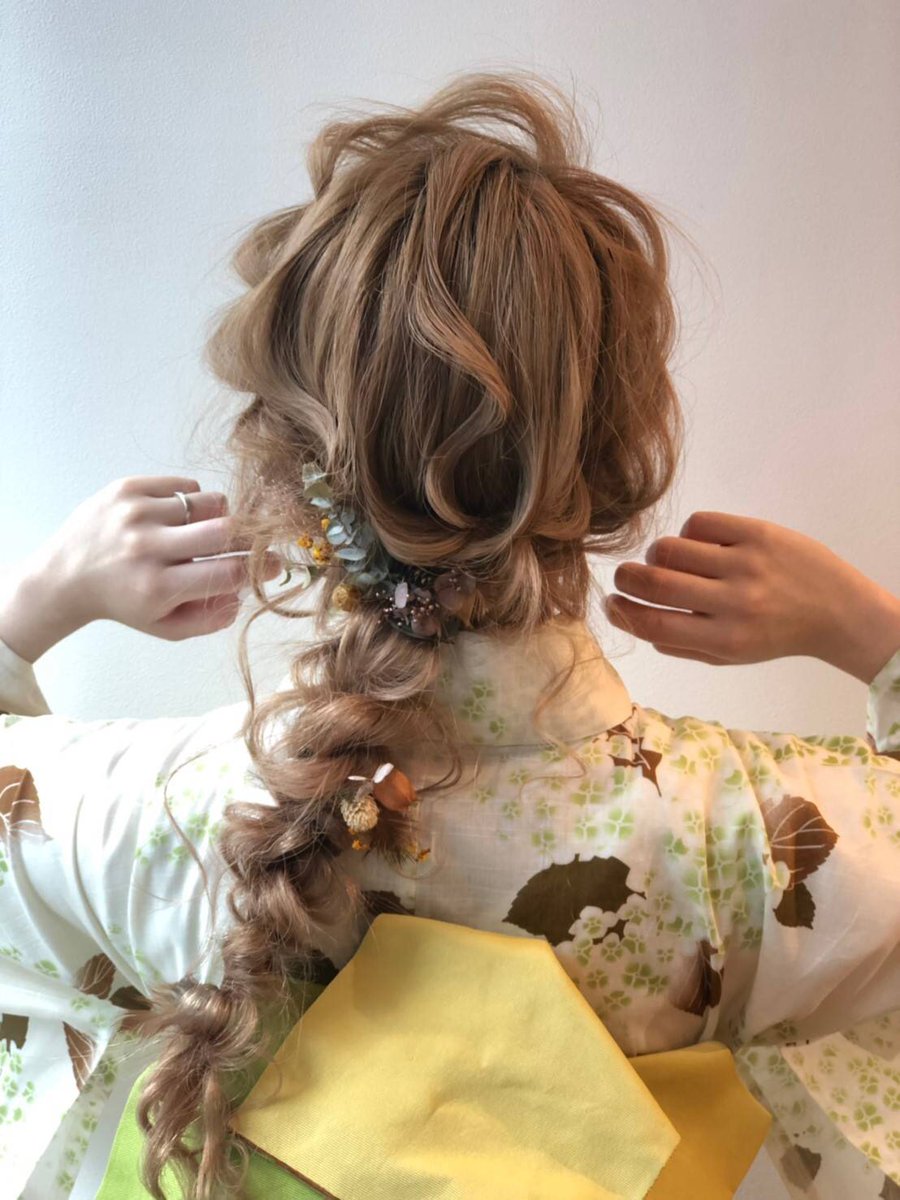 Hair Make Charmer A Twitter アップにして暑い夏を乗り切りましょう ヘアセット 1500円 浴衣着付けのみ 00円 ドライフラワーやアクセサリーも店内で販売しております 是非ご利用ください ご来店の際 マスク着用と手指消毒のご協力をお願いいたします