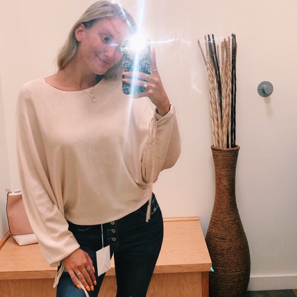ApricotLaneDlth's tweet photo. Have a great weekend!🌟✨

Top: Available in small, medium, large for only $45.00!
To order: Comment Sold, Size, C... https://t.co/ZQJzSzpHWb