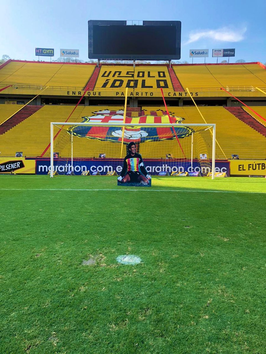 Hoy juegas de titular 💛✨. 
¡Gracias <a href="/BarcelonaSC/">BARCELONA S.C.</a>!