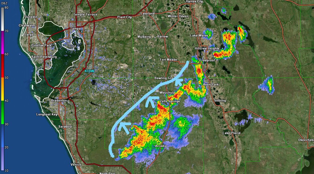 NWSTampaBay's tweet photo. If you live in #Wachula or #ZolfoSprings, it will be raining soon if it isn't already! There's now some gusty winds racing out away from the storms. This might generate a couple more thunderstorms as it heads back towards the coast, but probably not much more ⛈#flwx https://t.co/ttK8VDYLAu
