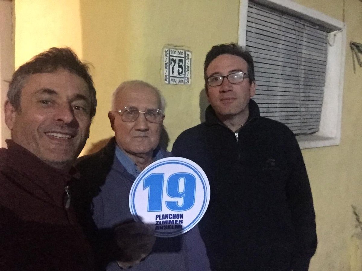 19_largo's tweet photo. La 19 Anda por Rosario y visitamos compañeros que nos acompañarán Omar Peña y Esteban Etchazarreta también se suman #largola19 #zimer #anselmi @walterzimmer6 @MauricioAnselmi #TUMUEVESCOLONIACONTUVOTO https://t.co/ehuataYKZt