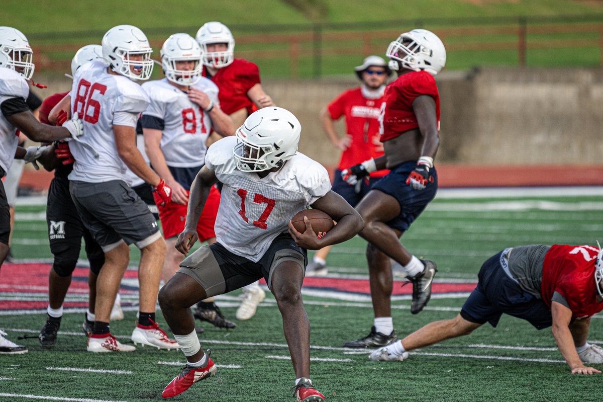 MiltonEagles_FB tweet picture