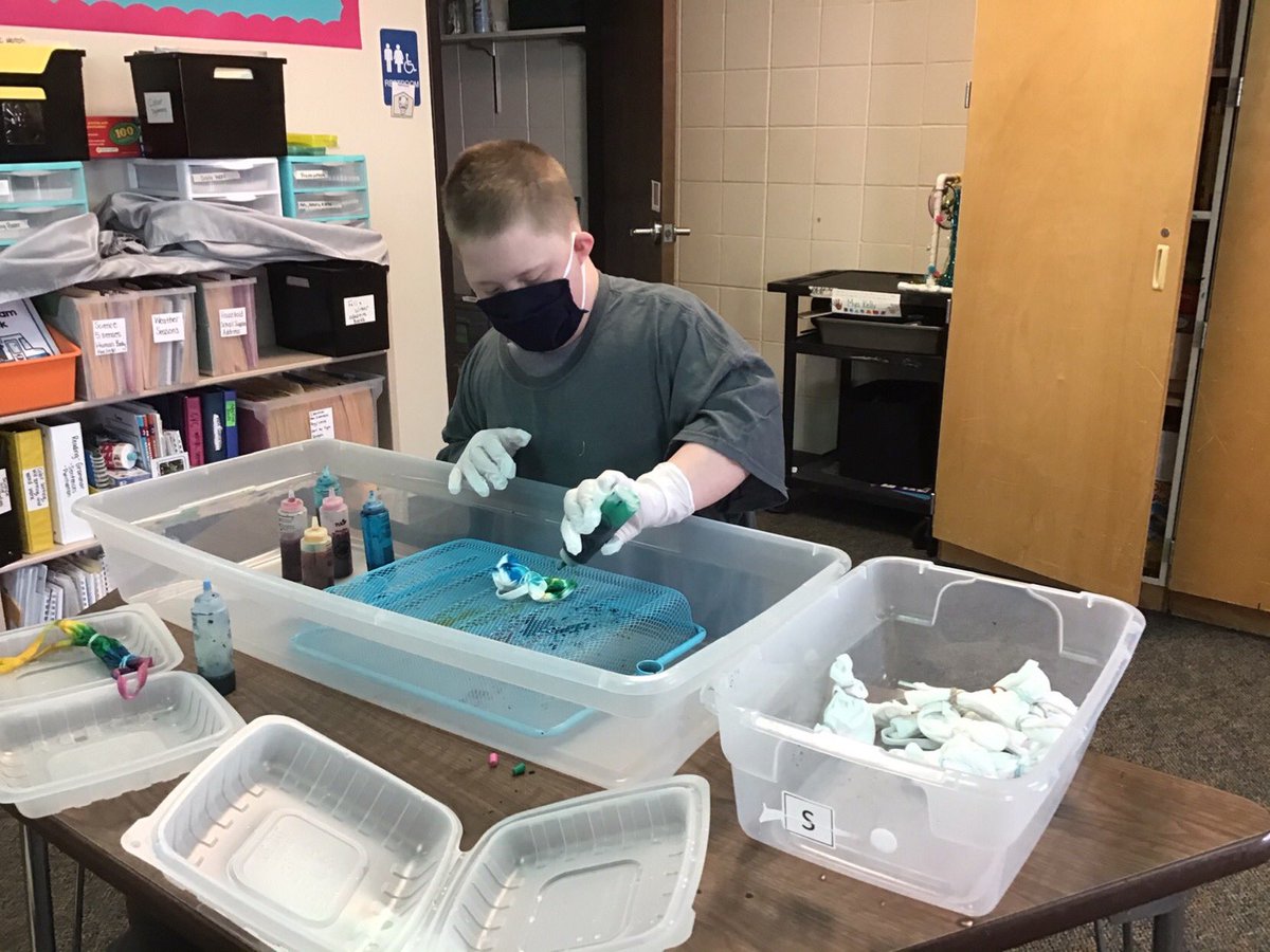 MustangUnified's tweet photo. We had so much fun tie dying masks!! 
The students can’t wait to sell them next week! :) https://t.co/nLIb4gUzcF