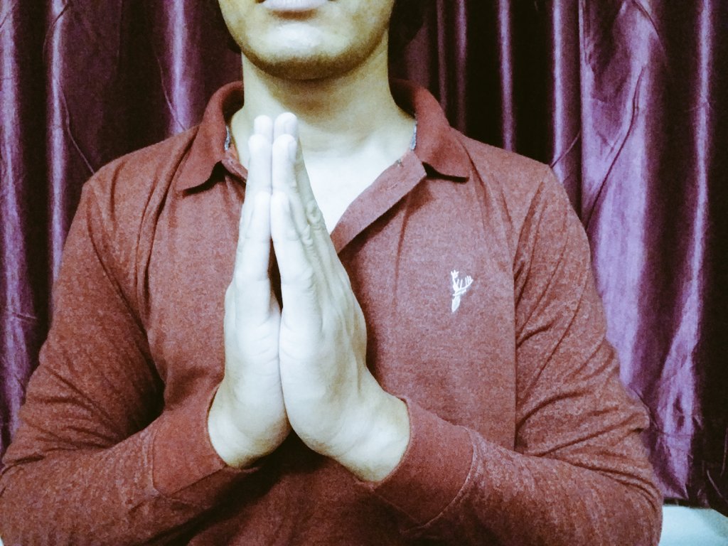 MiHiRShah2310's tweet photo. "Jeet sachai ki hi hoti hain"
World is standing united for the truth and justice!
@shwetasinghkirt Di @ishkarnBHANDARI Sir @Swamy39 Sir
@shekharsuman7 Sir
#GlobalPrayers4SSR #JusticeForSushantSinghRajput #Warriors4SSR #CBIForSSR #GodIsWithUs #JusticeforSSR #TruthforSSR https://t.co/7FvFW6K77t