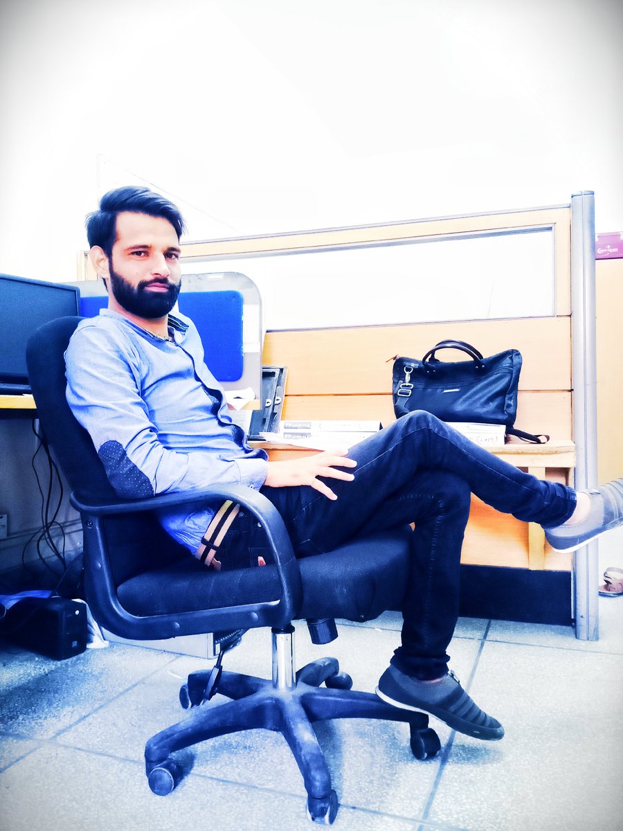 IfiRaja1's tweet photo. #Office_Diary 
#NextPharma
#Engineering https://t.co/4MUjAbTAF1