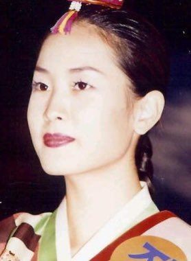 𝓑𝓮𝓪𝓾𝓽𝔂 𝓪𝓷𝓭 𝓑𝓾𝓼𝓾 韓国芸能界で鼻の整形で真っ先に名前が挙がるであろうイ ダヘの鼻の変遷 並べてみるとホントによく変わってる 最新のアップノーズ 4枚目 横顔だと凄い綺麗だけどこれだけ変化大きいと鼻の負担どうなんだろう