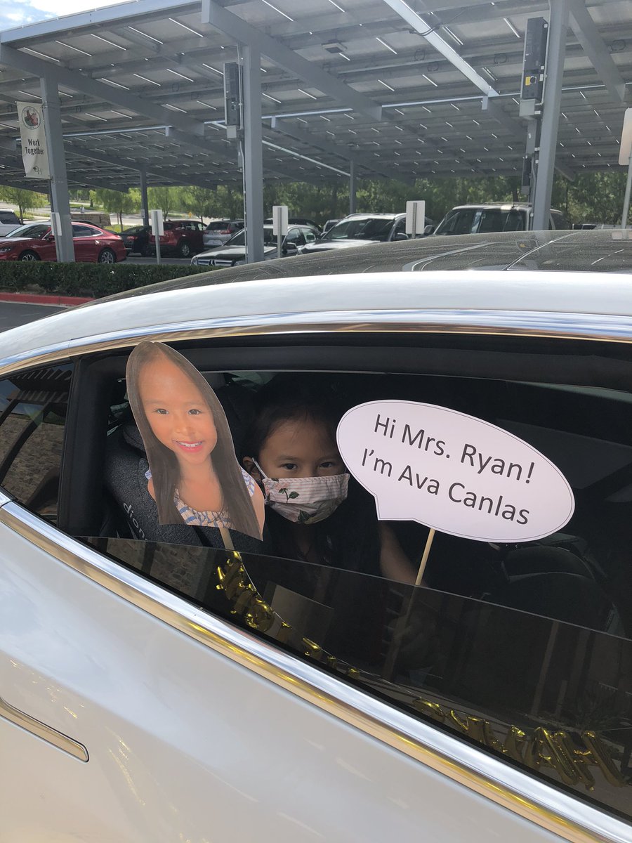 What a wonderful First Day of School! Our K-5 Meet and Greet brought so many smiles and so much joy! We miss all of our HAWKS, K-8! #OHhawks #OHana #WelcomeToOurNest #BetterTogether #WelcomeBack #FirstDayOfSchool