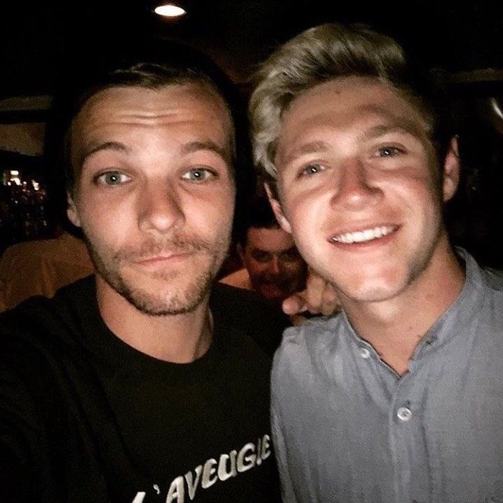 louis tomlinson selfies; a thread because i miss him