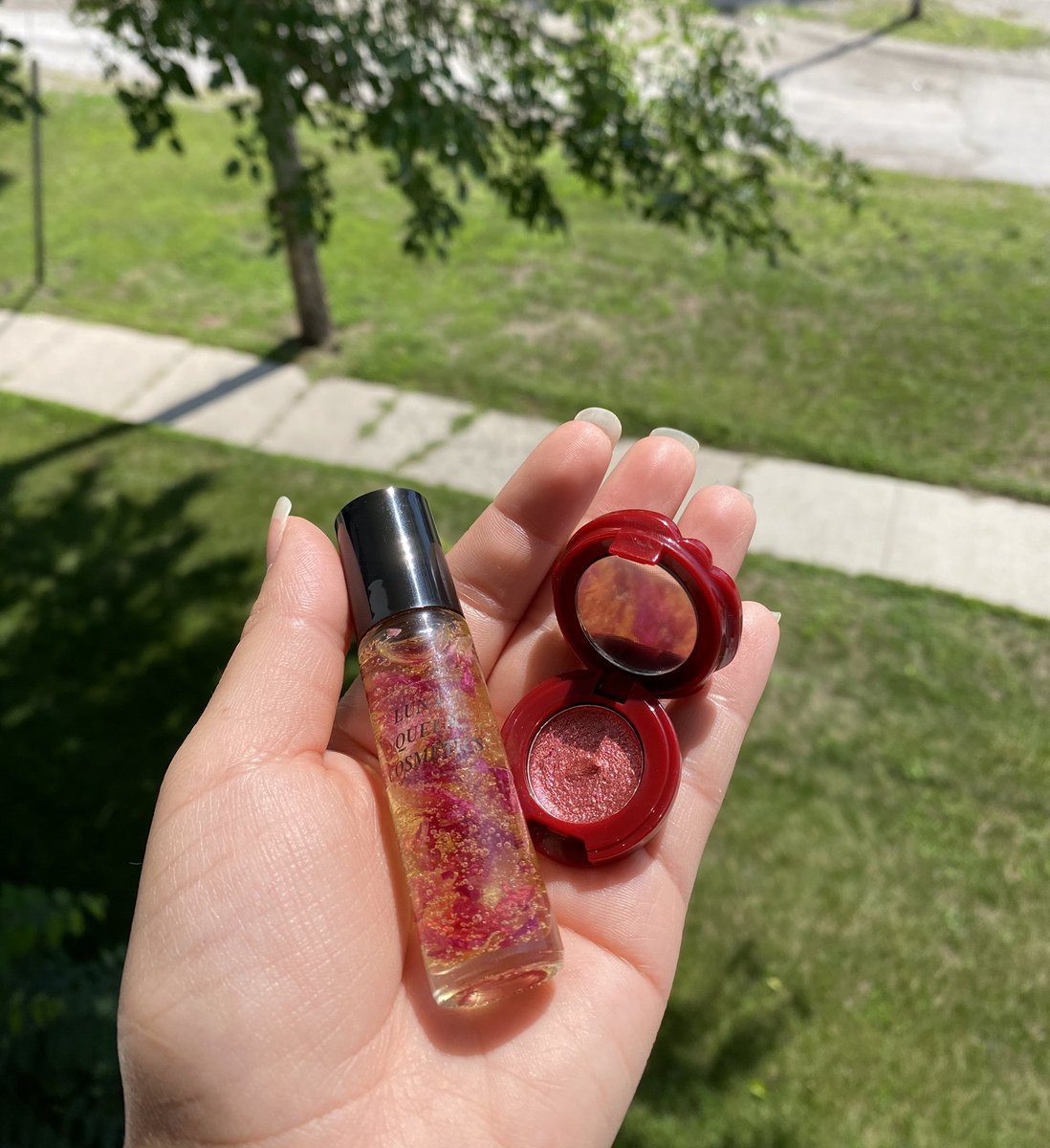 LQCosmetics tweet picture