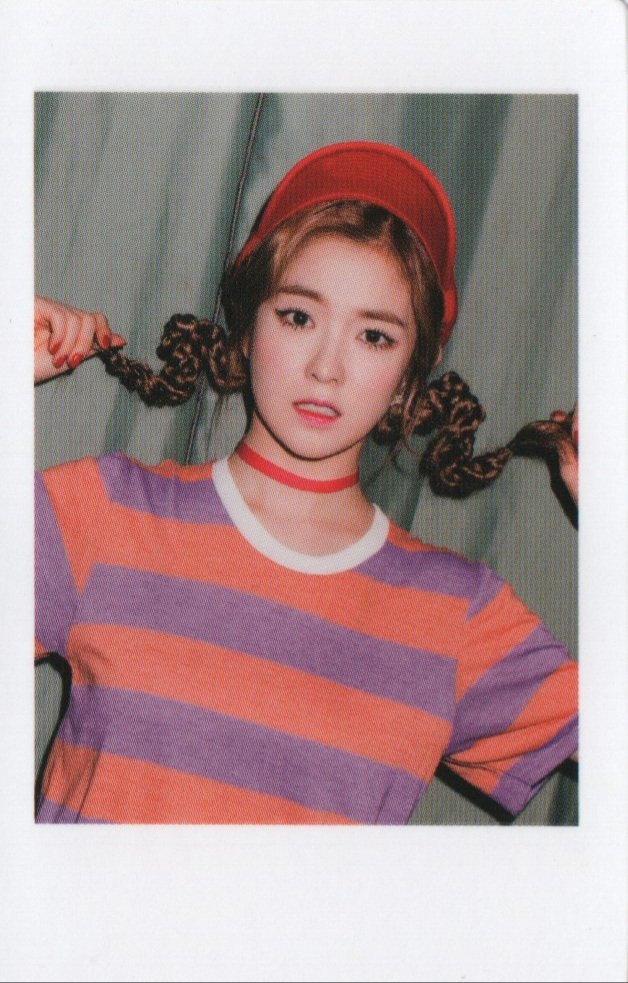 ReVelScanner's tweet photo. 레드벨벳 굿럿 트롤 팝업스토어 포토카드 스캔

아이린 https://t.co/PfFYwenmdt
