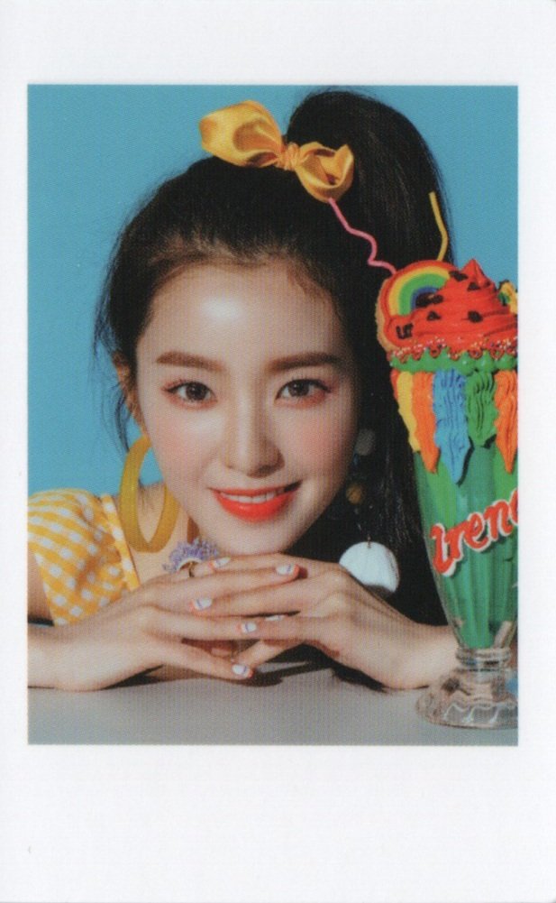 ReVelScanner's tweet photo. 레드벨벳 굿럿 트롤 팝업스토어 포토카드 스캔

아이린 https://t.co/PfFYwenmdt