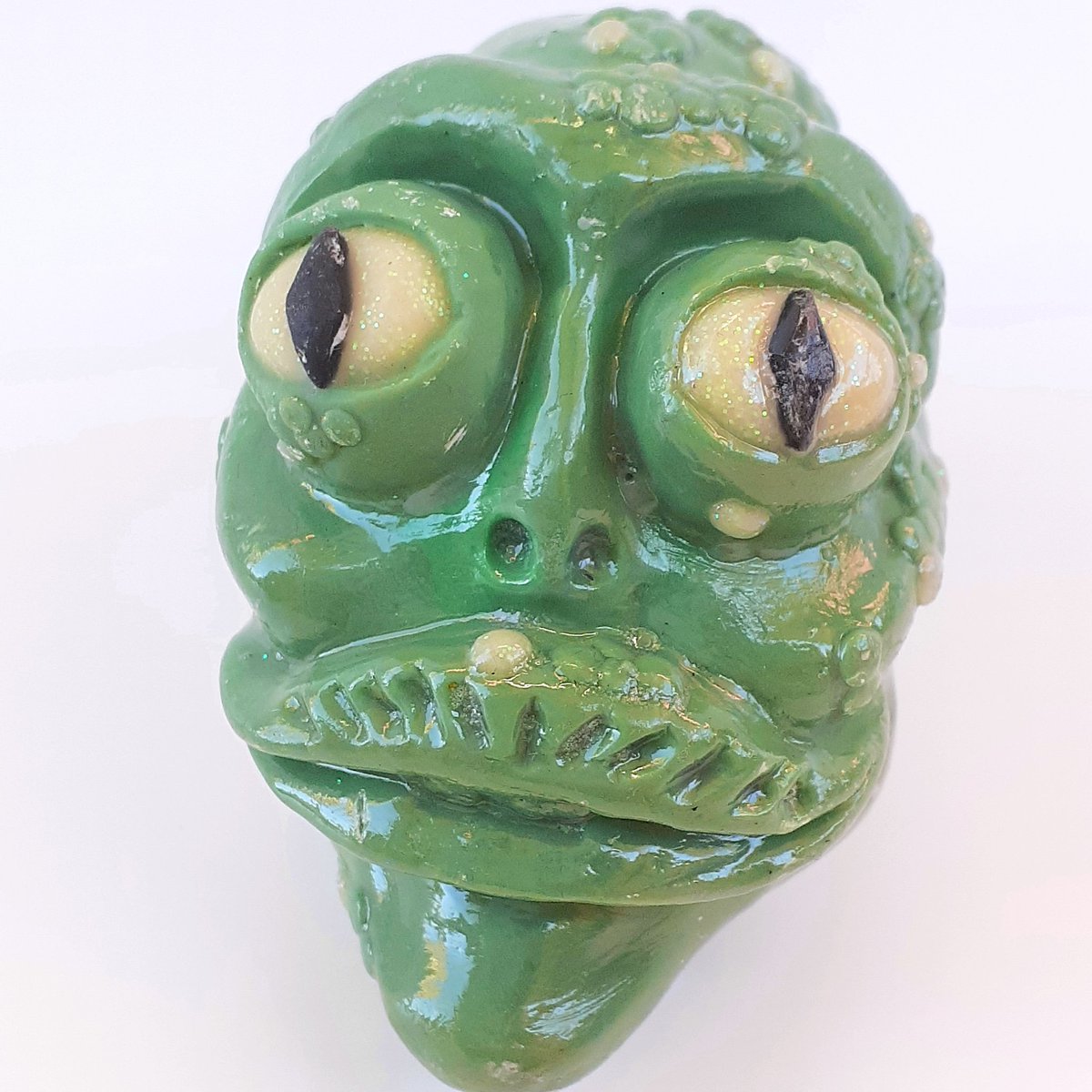 graveplotisdead's tweet image. buy my art, i work hard on it 😇

etsy.com/shop/GrimmDayA…