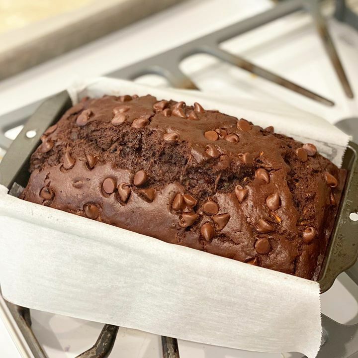 whatlisacooks's tweet photo. Look at that beauty! Chocolate zucchini bread just out of the oven. I used the @smittenkitchen ultimate zucchini bread recipe, but I left out the spices and added 3/4 cup cocoa powder and a cup of chocolate chips, and sprinkled more chips on top. We will let it sit overnight… https://t.co/PWARBVzH0q