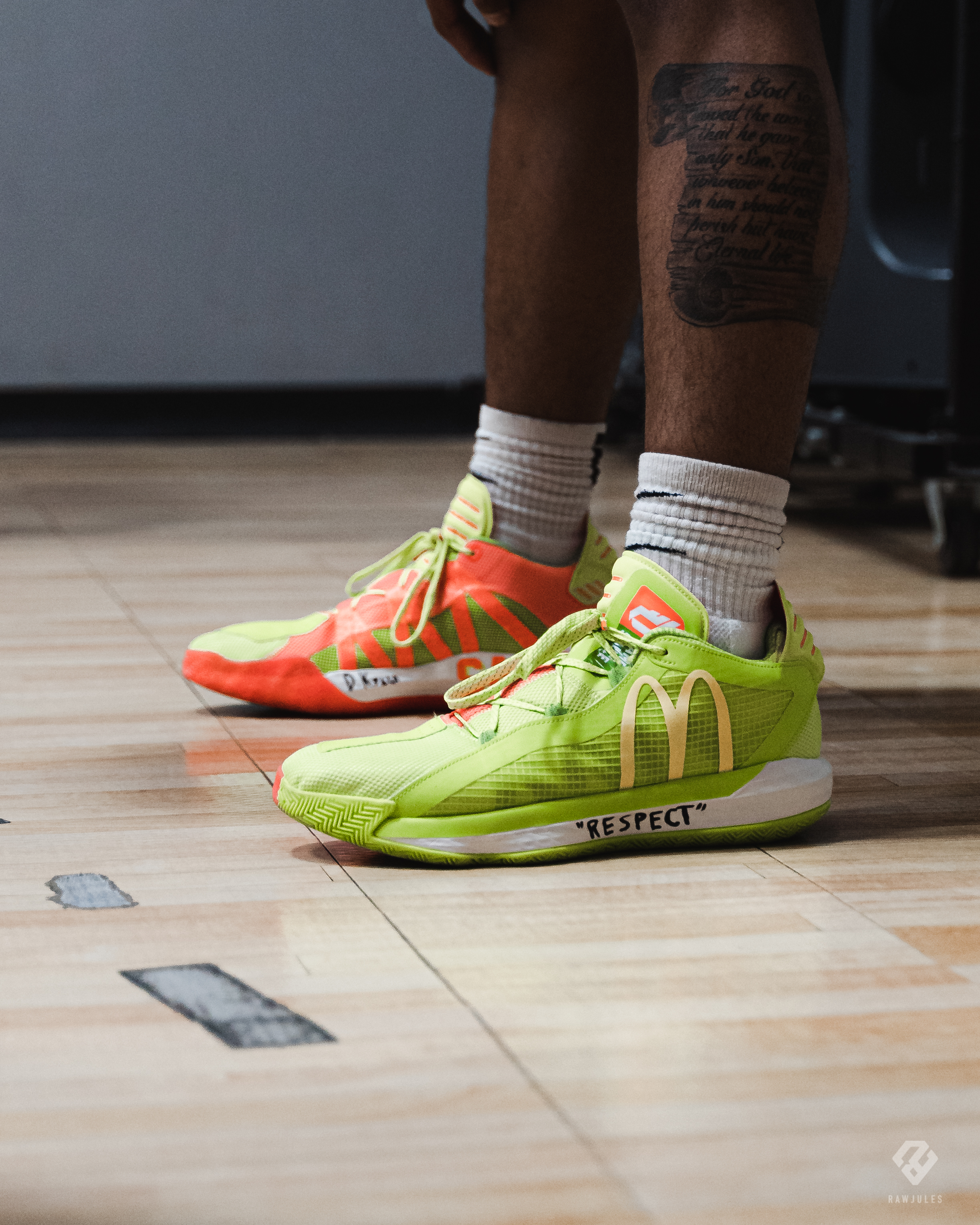 B/R Kicks on X: B/R Kicks on X: