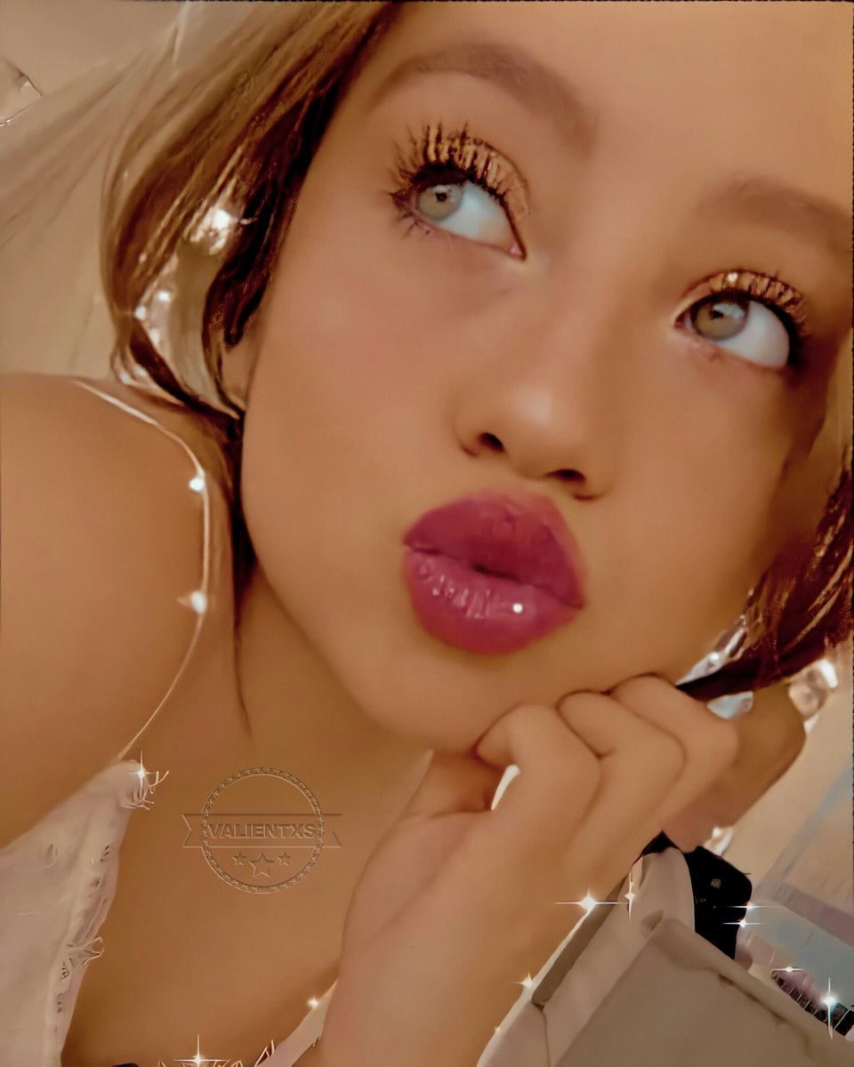 valientxs's tweet photo. Tweet de apreciación a los ojos de @karolsevilla https://t.co/RUwdSeb5A8
