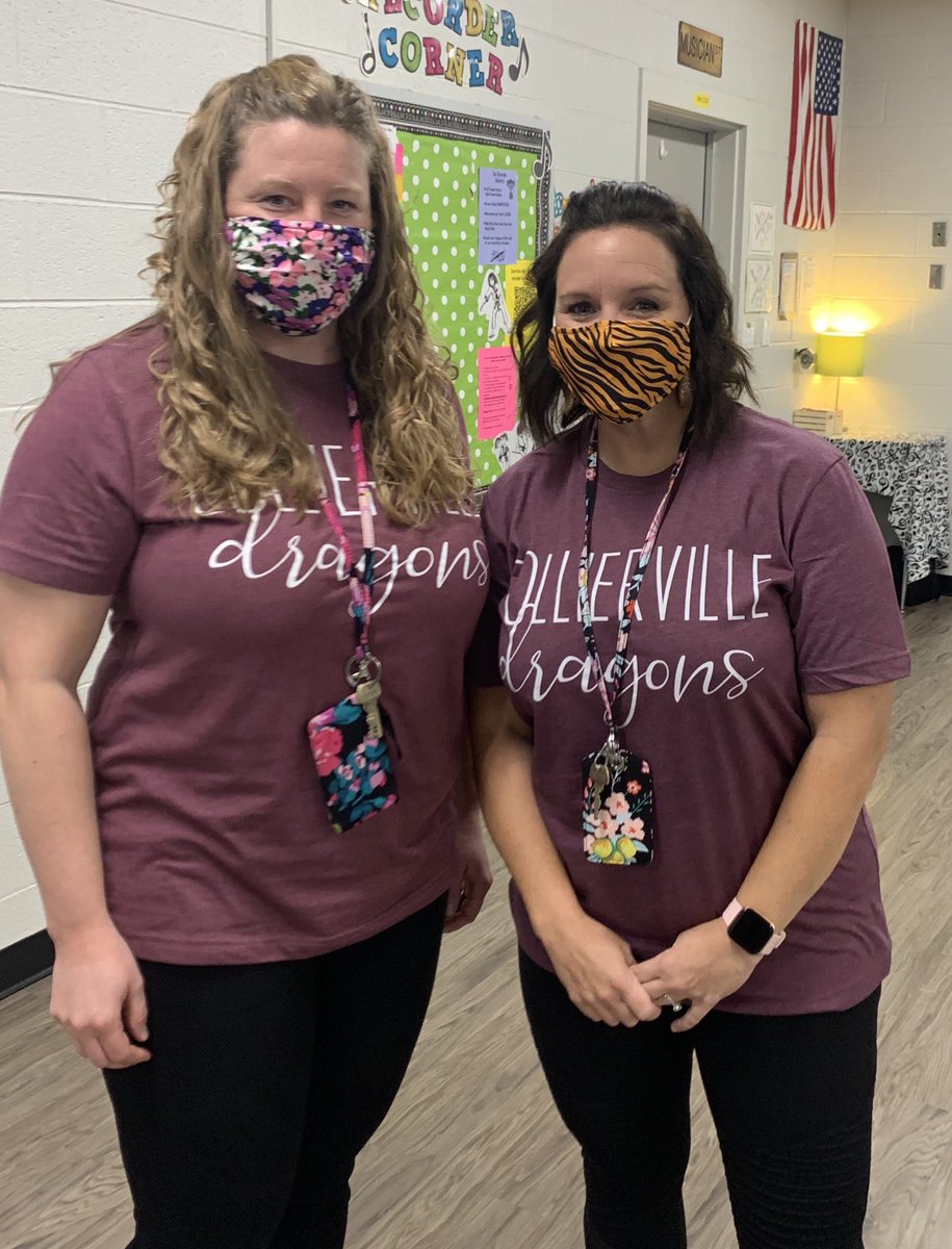 MillikinMarie's tweet photo. We’re masked and ready for our TOES Musicians!! Bring on Monday!! ❤️🎵😷 #smizeforthecamera #musicalacart #challengeaccepted @TaraOaks_ES https://t.co/r8IVWYk9L6