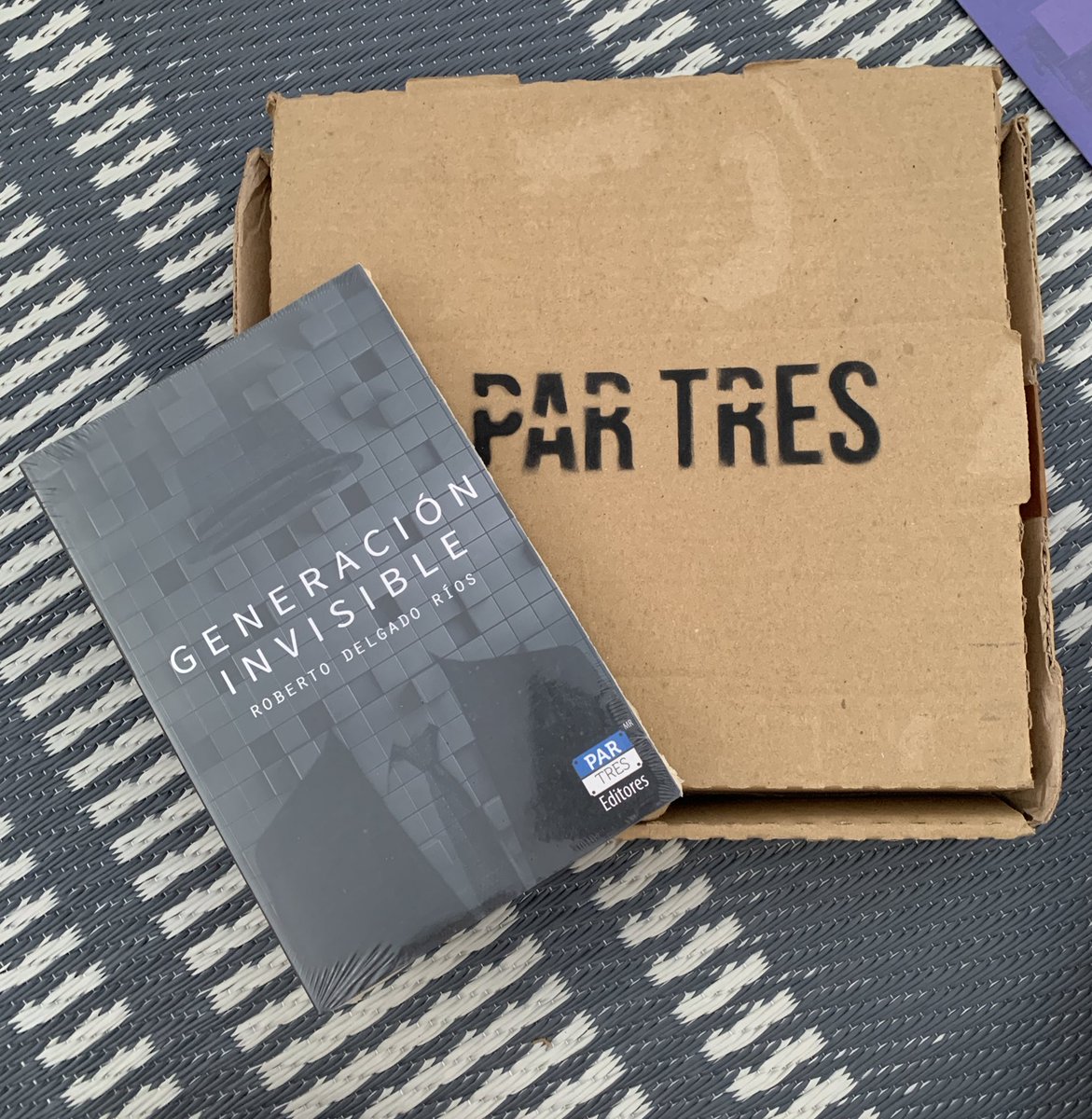 LizLabiosRosas's tweet photo. @ParTresEditores @mexicolector Muchas gracias @ParTresEditores ya lo recibí 🥰 #yoleopartres https://t.co/i7nqduVBzY