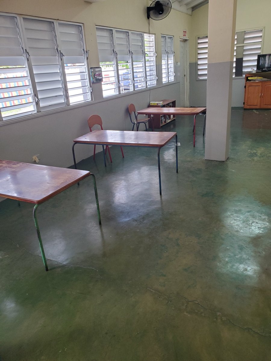 NataliaJA876's tweet photo. Franklin Town Church of God Basic is clean and ready to put COVID19 protocols in place. Reopening is a must! #LearningEnvironment #LEM2020 #12StandardsMatter @ECCJA @tkmsingh @HandyKahan @NORDA1 https://t.co/I0pJgfts83
