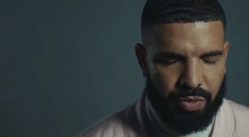 new_branches's tweet photo. ‘Certified Lover Boy’ 

Drake’s 6th studio album. https://t.co/d4AoYQBhp0