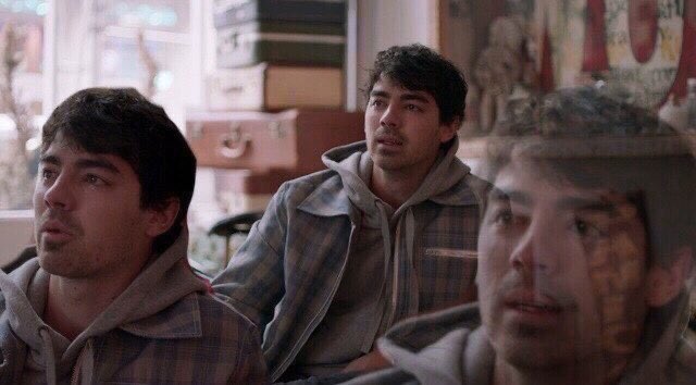 A brother, an uncle, a husband and now a father. Happy 31st birthday Joe Jonas! 