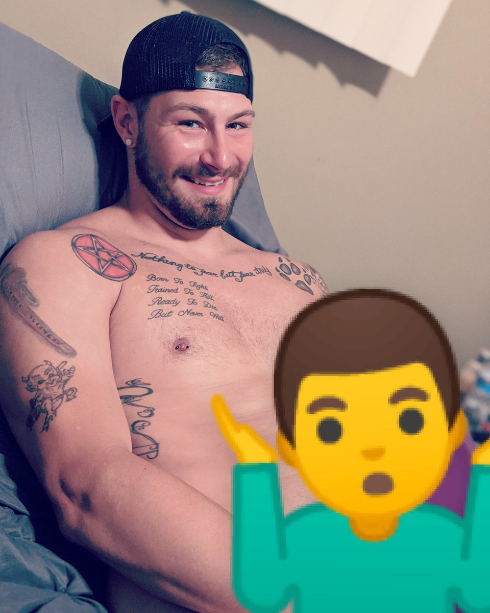 ScottLegendXXX's tweet photo. Man Instagram did not like this pic 😂😜🤤 #gaymusclebear #gayboi #gaymuscle #gaytattoo #bi #bitattoo #gayfit #gaybodybuilding https://t.co/X7L1Qo55vS