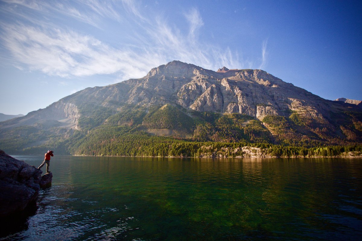 Fast forward through  @GlacierNPS (INCREDIBLE - a few pics attached) to Washington. My friend  @bradcarrington joined me on this leg of the trip. We visited Seattle and  @OlympicNP which was also INCREDIBLE. Check out more here:  https://kmagnuson.com/blog/olympic-national-park-fall-2016