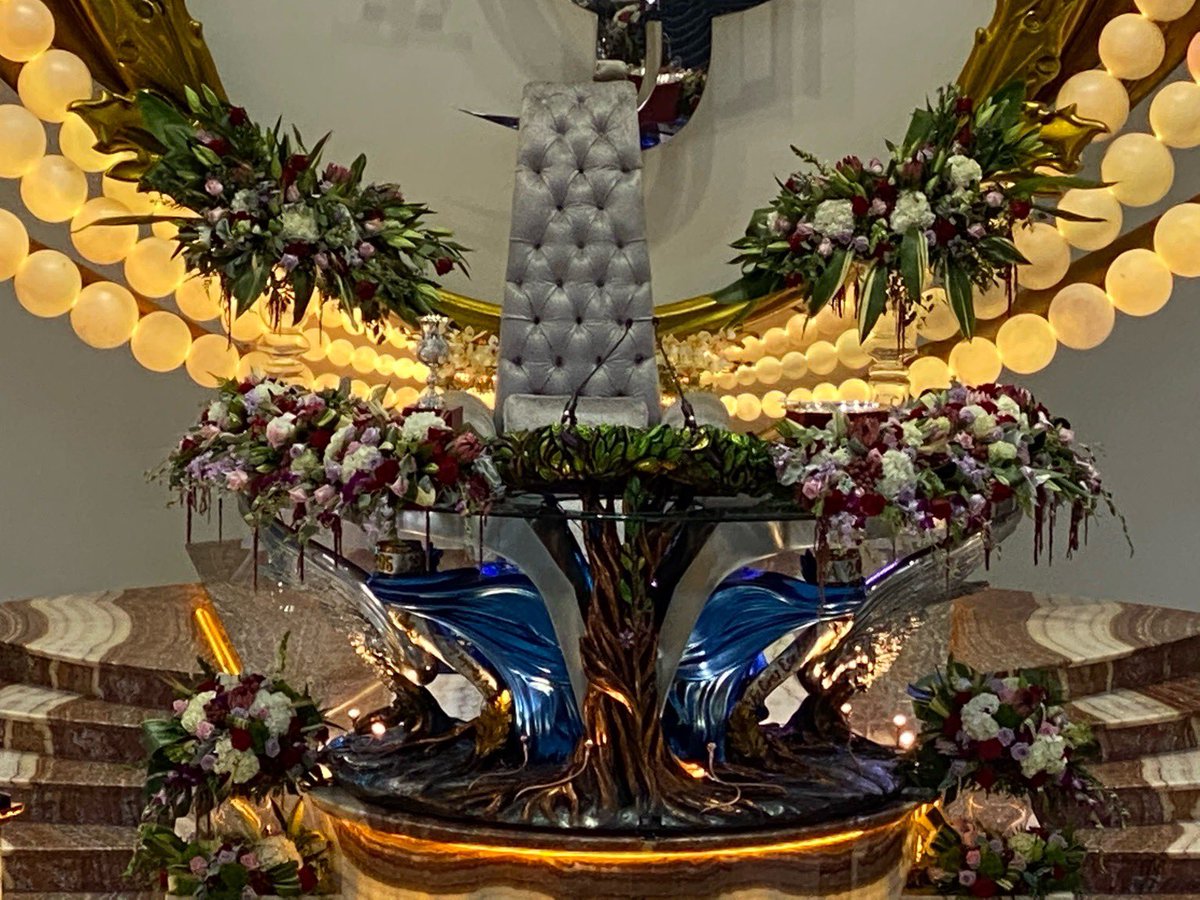 Silemgarcia's tweet photo. La @iglesialldm disfrutando de la Santa Cena 2020, con conexiones en 60 países del mundo. 

#ElAmorNosUne https://t.co/6dag9XkSsf