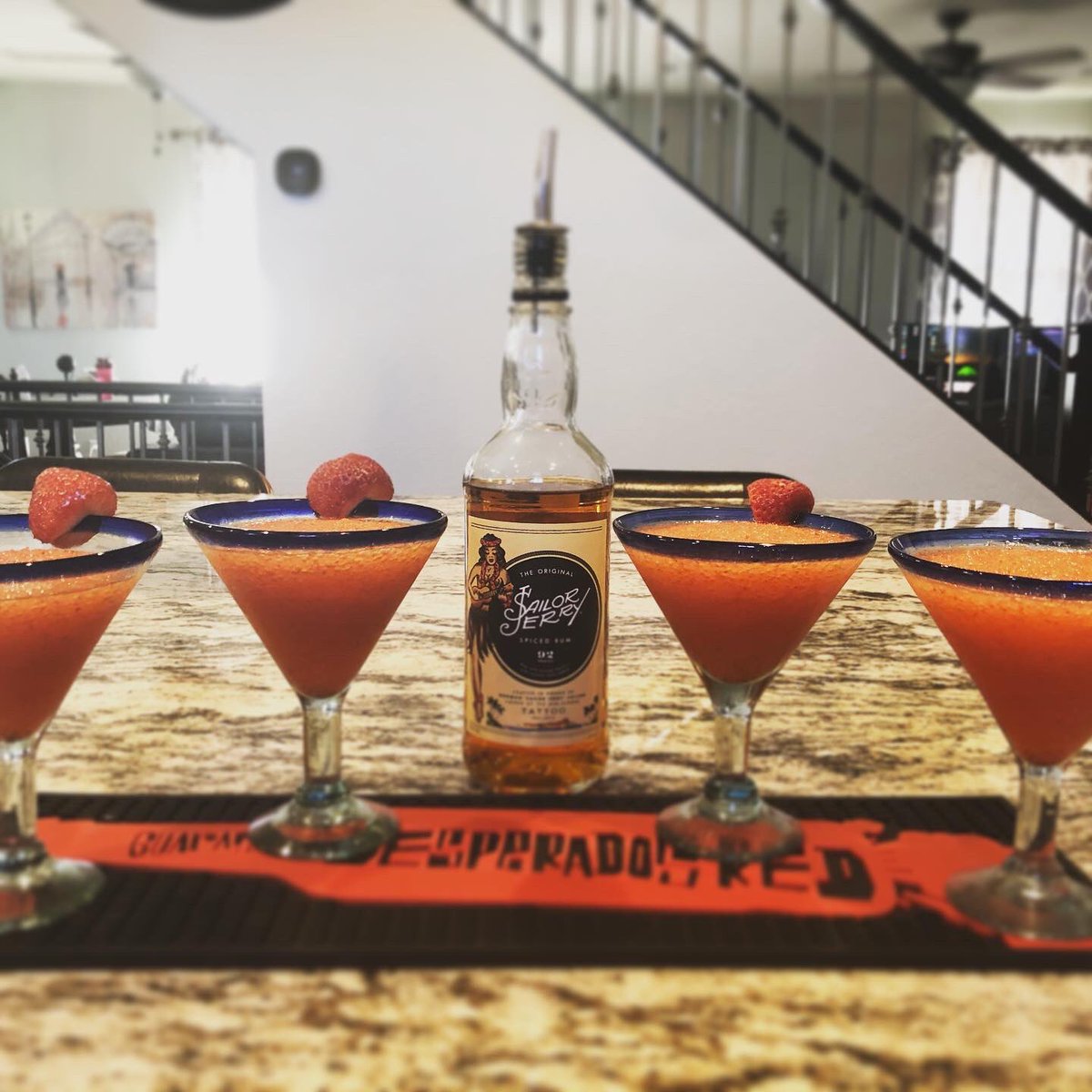 _BeerGogglesPod's tweet photo. Episode 5 out now! Strawberry Daiquiri’s are just what you need after a long day of working online. Take a break from the harsh blue lights of your computer screen with this refreshing fruity mix. Make sure to follow us on Twitter @_BeerGogglesPod to stay up to date! https://t.co/svlXwqxJj8