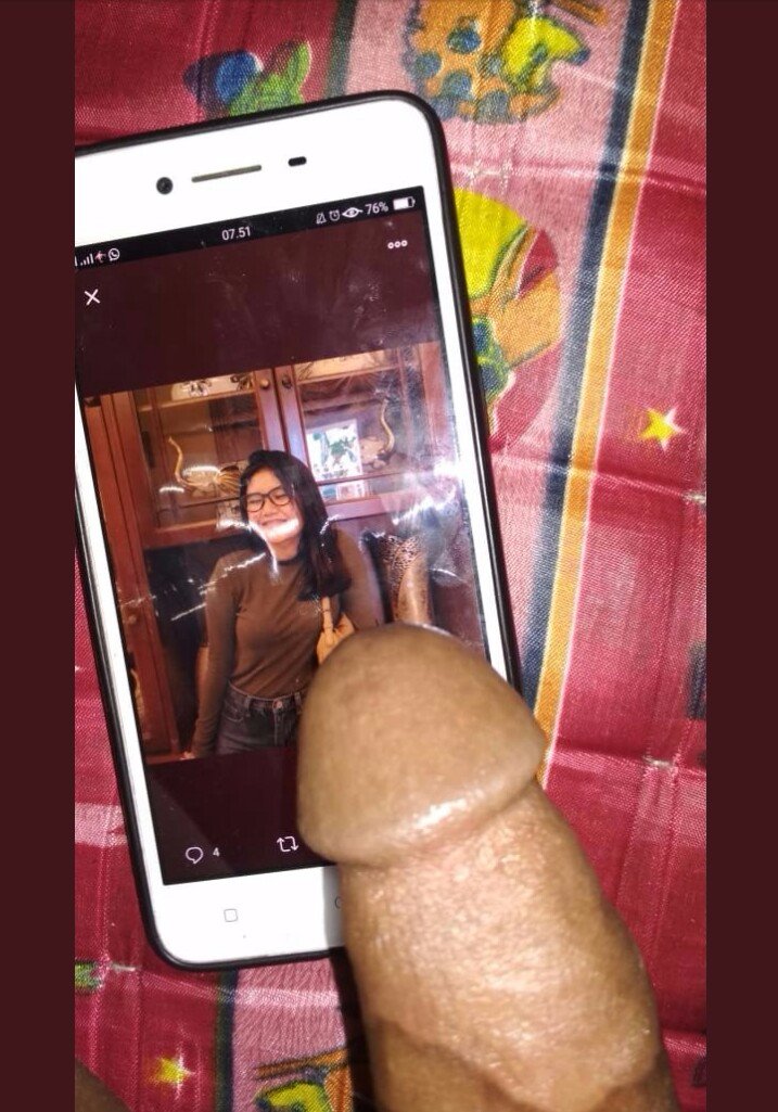 JenarKentunk's tweet photo. Rasanya ingin pejuhin tetek bulatnya ahhhh @eciill69 
#pejuhinaku
#kontolinyuk
#crotttttttaahhhhhh https://t.co/XbZKE7hBpM
